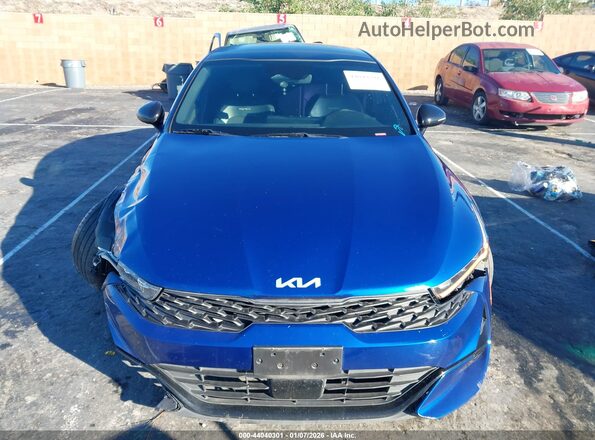 5XXG64J27NG092377 2022 KIA K5 Blue Вид задньої частини салону
