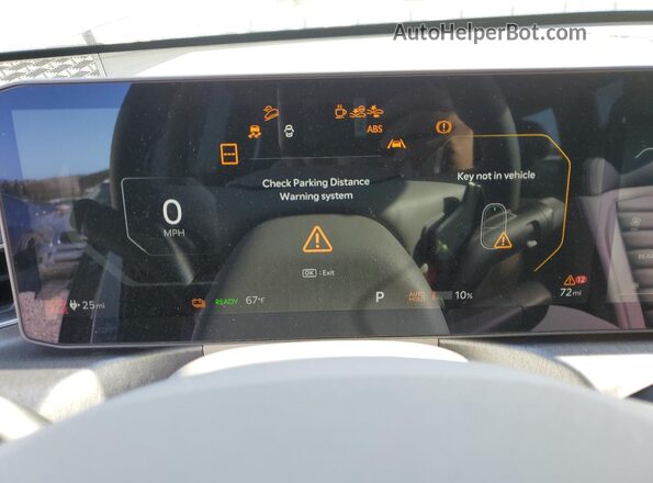 5XYADFS55TG011384 2026 KIA EV9 Silver Սարքավորումների վահանակի տեսք