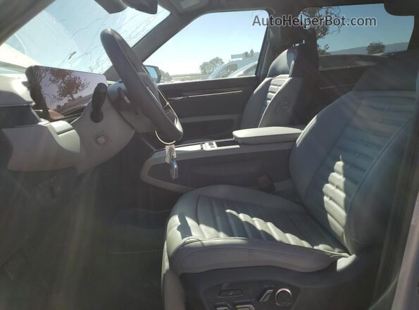 5XYADFS55TG011384 2026 KIA EV9 Silver Սալոնի դիմացի տեսք