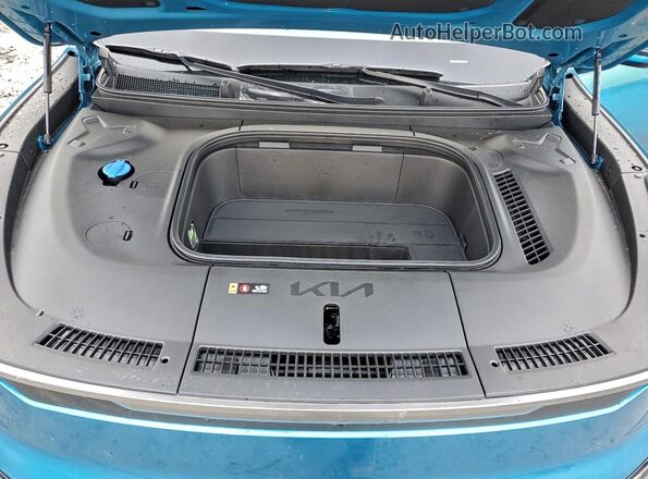 5XYAFFS51TG006757 2026 KIA EV9 Blue Widok komory silnika