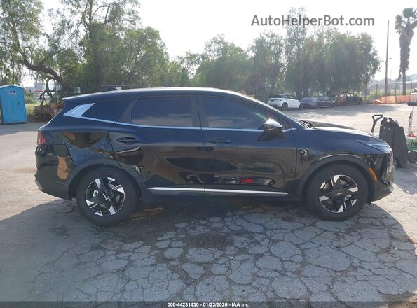 5XYK23DF2TG347122 2026 KIA SPORTAGE Black Widok wnętrza z tyłu
