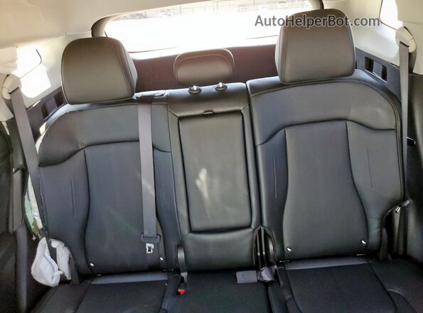 5XYK33DF1TG347352 2026 KIA SPORTAGE Gray Widok tylnych siedzeń