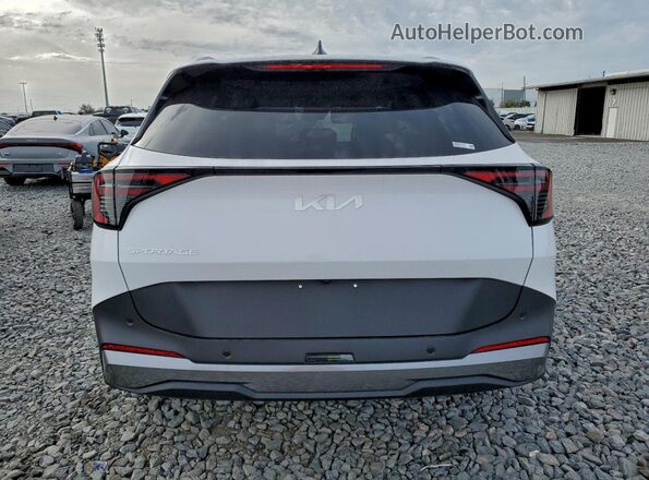 5XYK33DFXTG363680 2026 KIA SPORTAGE White Հետևի տեսք