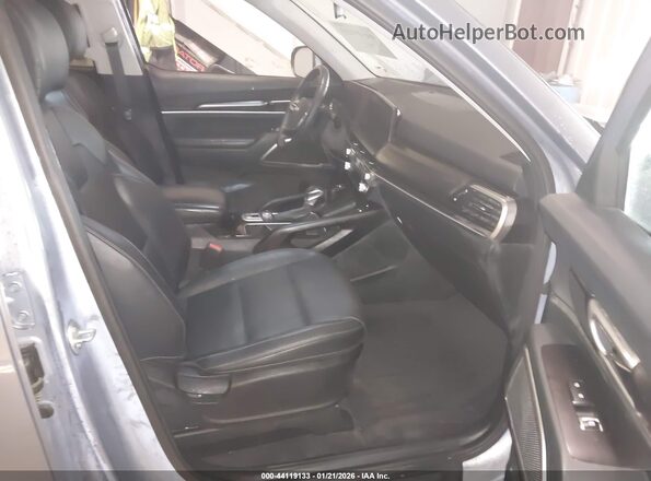 5XYP6DGC8SG609340 2025 KIA TELLURIDE Серый Вид салона спереди
