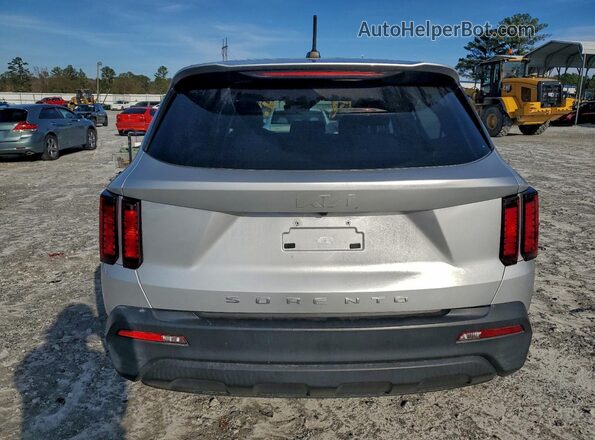 5XYRG4LC2NG113644 2022 KIA SORENTO Silver უკანა ხედი