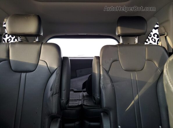 5XYRHDJF6RG302832 2024 KIA SORENTO Серый Вид задних сидений