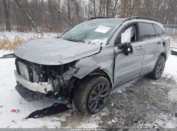 5XYRKDLF4PG246756 2023 KIA SORENTO Gray 