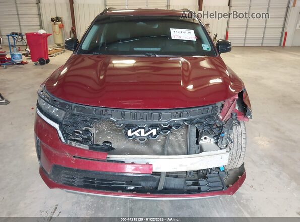 5XYRL4LC7NG142939 2022 KIA SORENTO Red უკანა სალონის ხედი
