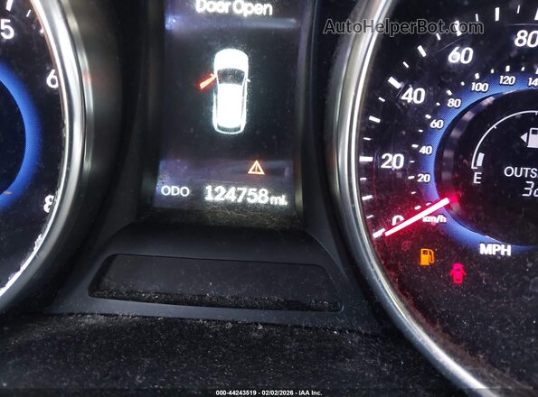 5XYZUDLB3GG311605 2016 HYUNDAI SANTA FE SPORT Silver 