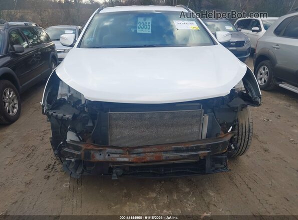5XYZUDLB7JG524841 2018 HYUNDAI SANTA FE SPORT White 