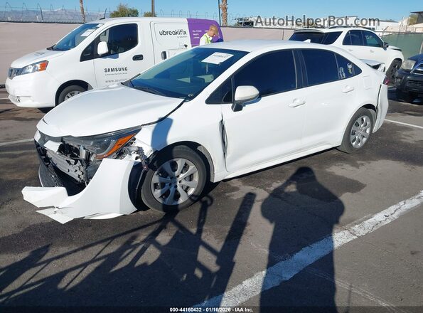 5YFEPMAE3NP339464 2022 TOYOTA LL Белый Передняя левая четверть