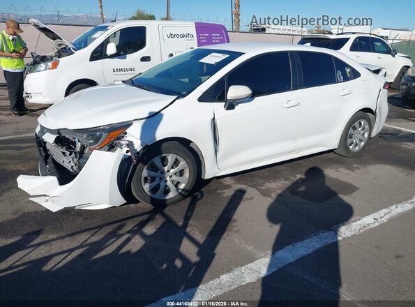 5YFEPMAE3NP339464 2022 TOYOTA LL Белый 