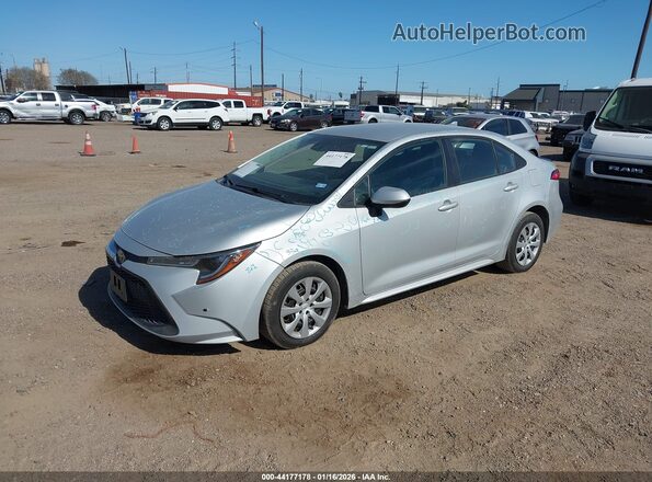 5YFEPMAE5NP305932 2022 TOYOTA LL Silver Vista tres cuartos delantera izquierda