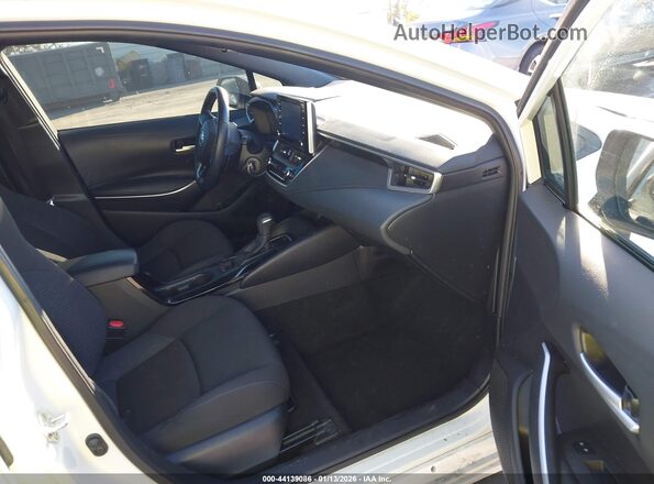 5YFS4RCE1LP048044 2020 TOYOTA LL White Front interior view