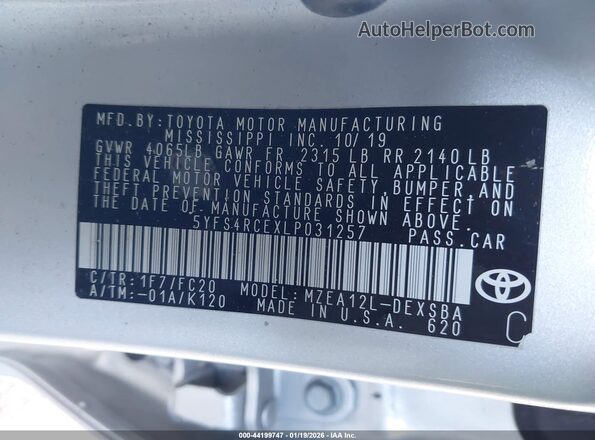 5YFS4RCEXLP031257 2020 TOYOTA LL Silver ძრავის განყოფილების ხედი