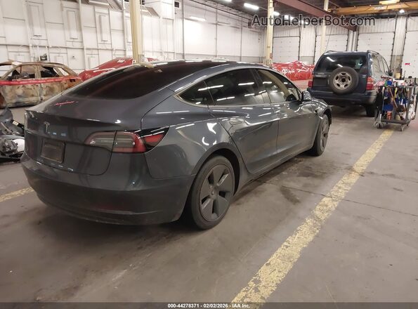 5YJ3E1EA0NF340702 2022 TESLA MODEL 3 Серый Задняя правая четверть