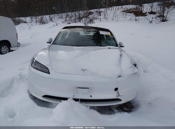 5YJ3E1EA4RF844904 2024 TESLA MODEL 3 White Widok deski rozdzielczej