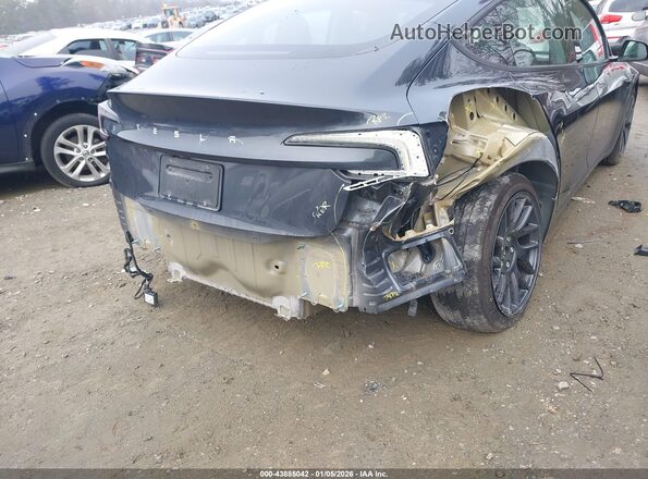 5YJ3E1EA4RF868281 2024 TESLA MODEL 3 Gray Vista frontal