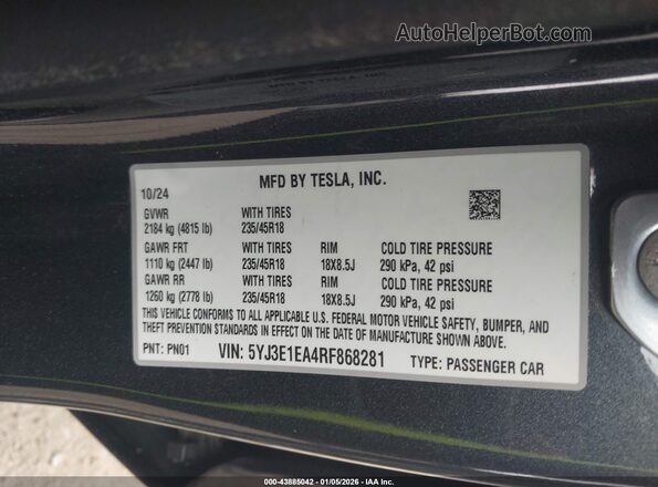 5YJ3E1EA4RF868281 2024 TESLA MODEL 3 Gray Vista del compartimento del motor