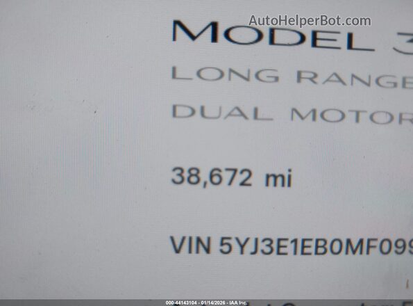 5YJ3E1EB0MF099215 2021 TESLA MODEL 3 White 