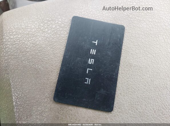 5YJ3E1EB0NF192351 2022 TESLA MODEL 3 Red Vista del salpicadero