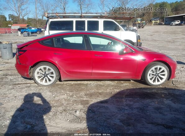 5YJ3E1EB0NF192351 2022 TESLA MODEL 3 Red Vista interior trasera