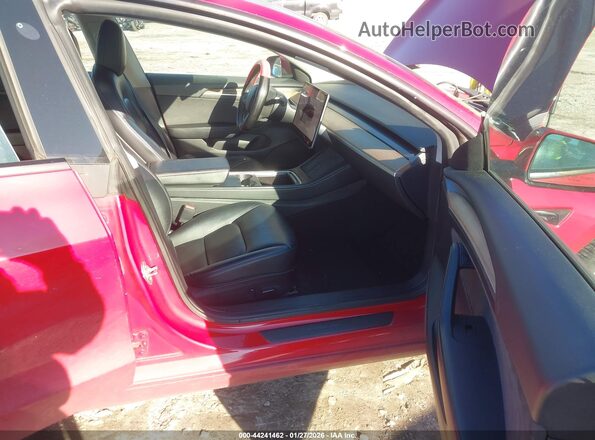 5YJ3E1EB0NF192351 2022 TESLA MODEL 3 Red Vista interior delantera