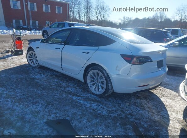 5YJ3E1EB0NF205261 2022 TESLA MODEL 3 White Rear left