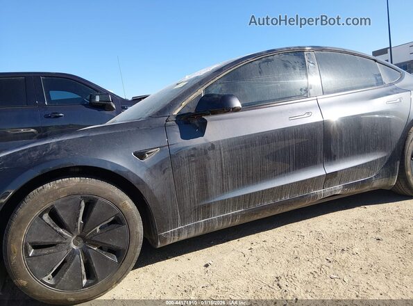 5YJ3E1EB0RF815909 2024 TESLA MODEL 3 Gray Front view