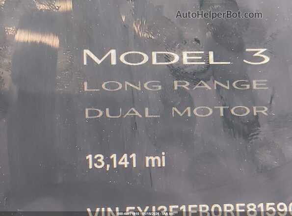 5YJ3E1EB0RF815909 2024 TESLA MODEL 3 Gray Rear seats view