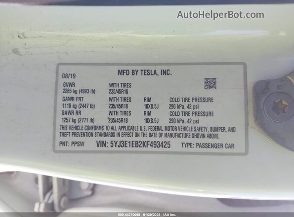 5YJ3E1EB2KF493425 2019 TESLA MODEL 3 White Widok komory silnika