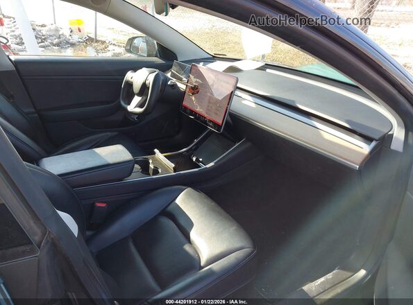 5YJ3E1EB2KF520722 2019 TESLA MODEL 3 Gray Вид салону спереду