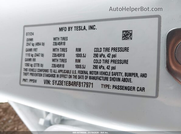 5YJ3E1EB4RF817971 2024 TESLA MODEL 3 White Շարժիչի բաժամունքի տեսք