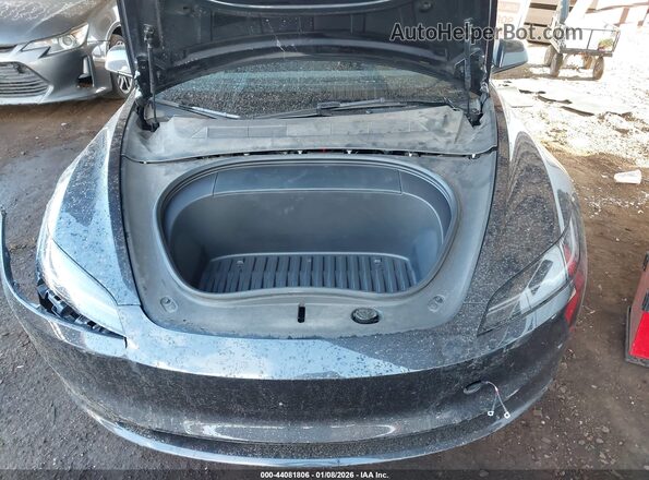 5YJ3E1EB4RF818294 2024 TESLA MODEL 3 Gray Հետևի տեսք