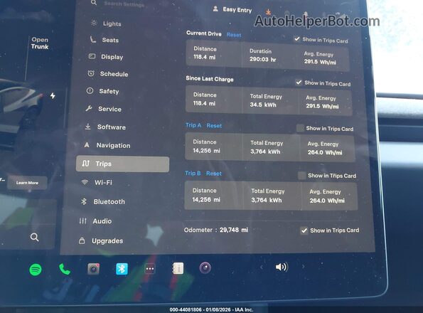 5YJ3E1EB4RF818294 2024 TESLA MODEL 3 Gray Հետևի նստատեղերի տեսք