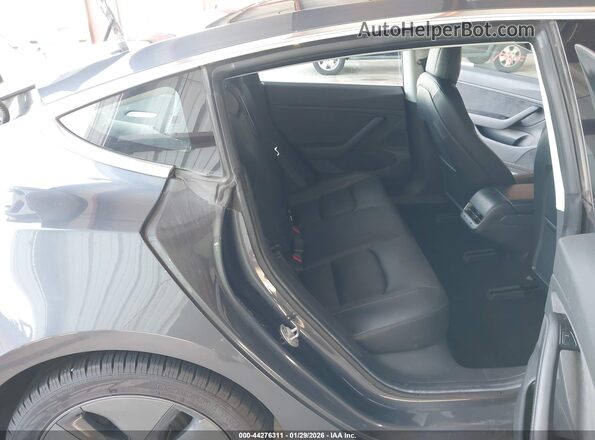 5YJ3E1EB5JF077206 2018 TESLA MODEL 3 Gray VIN კოდის სტიკერის ხედი