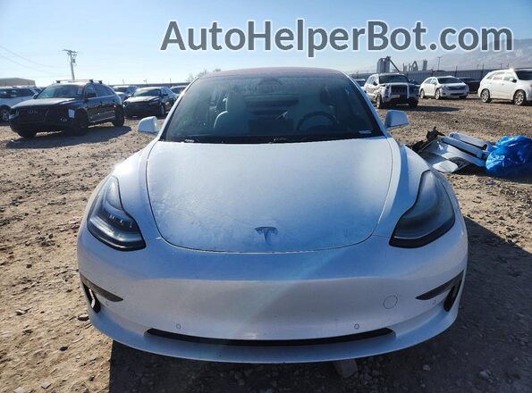 5YJ3E1EB5JF096872 2018 TESLA MODEL White Դիմացի տեսք