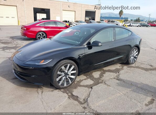5YJ3E1EB5RF787542 2024 TESLA MODEL 3 Черный Передняя левая четверть