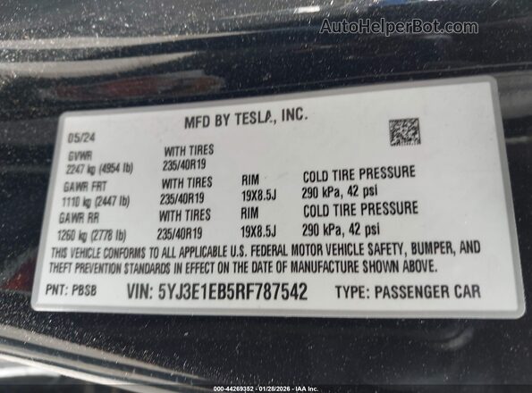 5YJ3E1EB5RF787542 2024 TESLA MODEL 3 Черный Вид подкапотного пространства