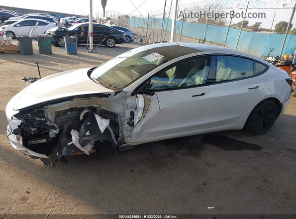 5YJ3E1EB6RF733599 2024 TESLA MODEL 3 White 
