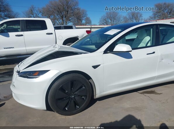 5YJ3E1EB6RF792488 2024 TESLA MODEL 3 White 