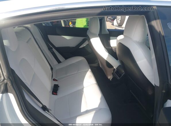5YJ3E1EB8KF487466 2019 TESLA MODEL 3 White VIN sticker view