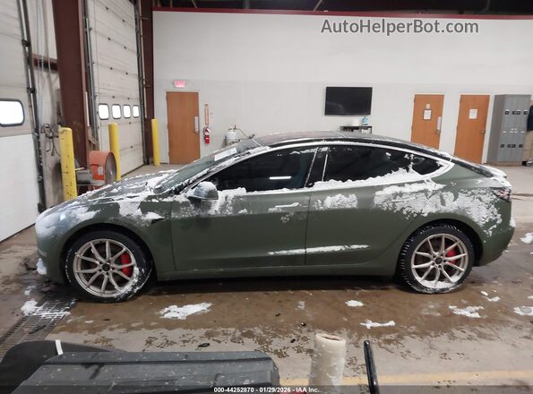 5YJ3E1EB9KF214049 2019 TESLA MODEL 3 Green Widok wnętrza 360 stopni