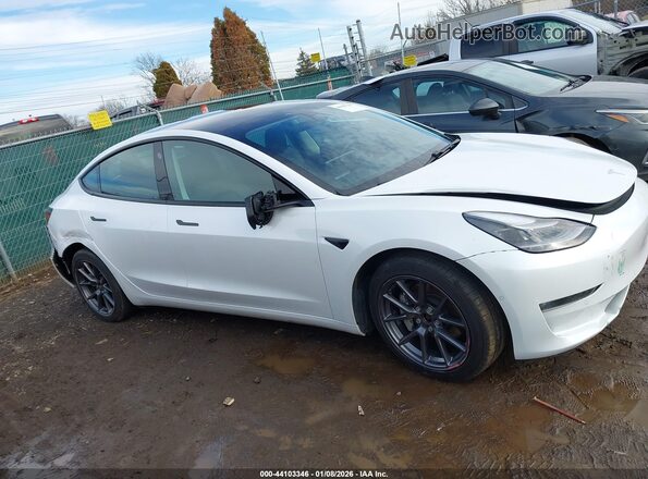 5YJ3E1EB9MF049560 2021 TESLA MODEL 3 White 