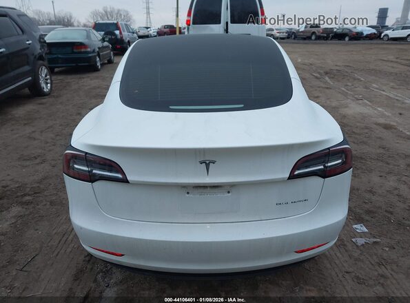 5YJ3E1EB9NF159316 2022 TESLA MODEL 3 White 