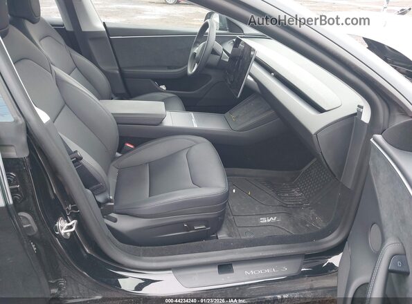 5YJ3E1EB9RF826102 2024 TESLA MODEL 3 Black 