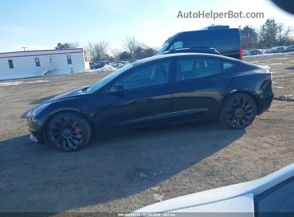 5YJ3E1EC4NF253984 2022 TESLA MODEL 3 Черный Панорамный вид салона 360°