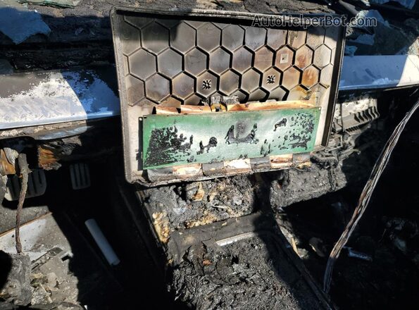 5YJ3E1EC7MF914356 2021 TESLA MODEL Серый 