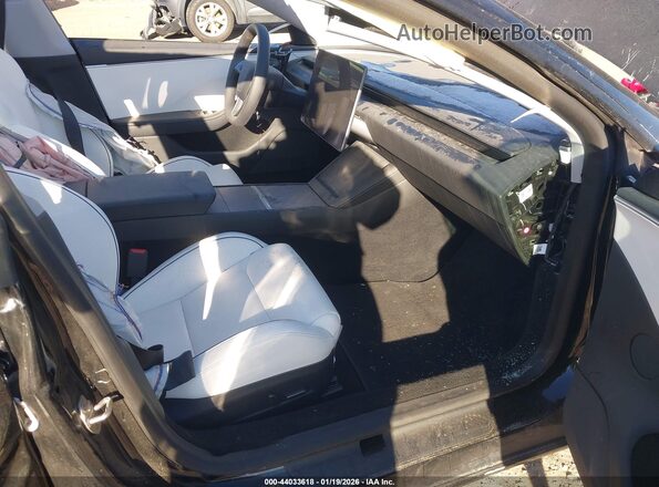 5YJ3E1ET9RF825797 2024 TESLA MODEL 3 Черный Вид салона спереди