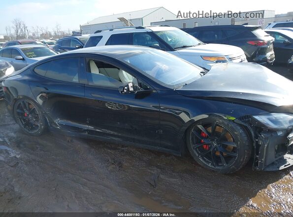 5YJSA1E43KF340710 2019 TESLA MODEL S Black სალონის 360-გრადუსიანი ხედი